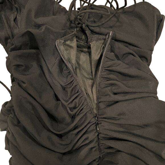 Hello Molly Little Black Dress Size Medium - Picture 4 of 7